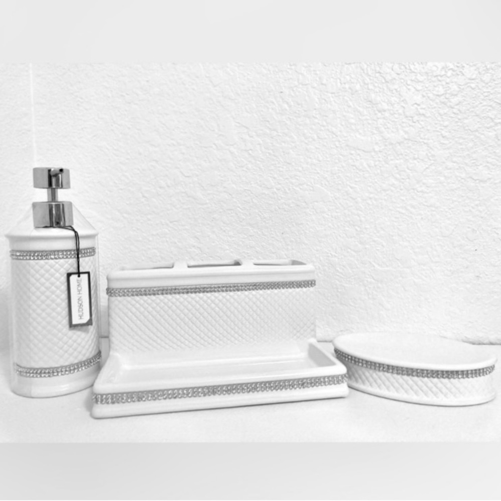 rhinestone bathroom set